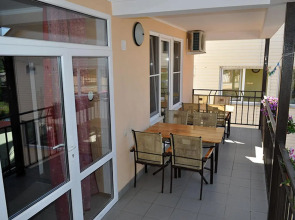 Жилые помещения Золотой песок