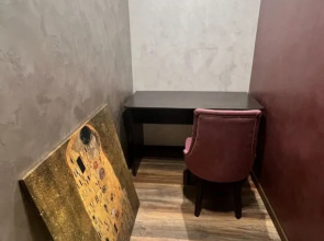 Квартира Трехкомнатная у Набережной Грина