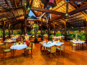 Отель Angkor Village