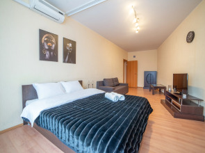 Апартаменты Трехкомнатная в центре