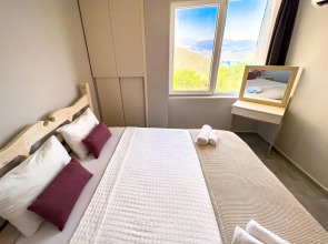 Just Dream Suites Hotel