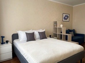 Квартира рядом с Визус центром