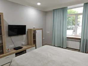 Апартаменты Карла Маркса 35