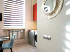 Апартаменты около площади Восстания