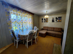 Частный дом Загородный дом с верандой возле Финского залива