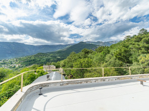 Гостевой дом Над Ялтой