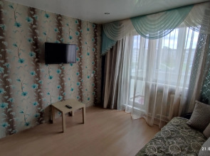 Квартира 2-х комнатная для командировочных в Первоуральске