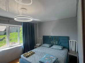 Жилые помещения у водопада Тобот