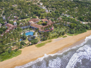 Отель Tangerine Beach