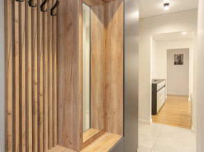 Квартира уютная трехкомнатная с двумя балконами рядом с островом Канта