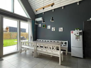 Вилла Черный дом