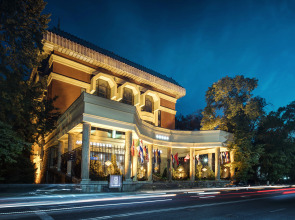 Отель Достык