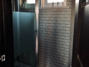 Частный дом Дом-студия на берегу озера