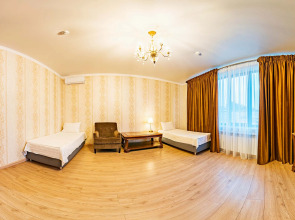 Отель Саквояж