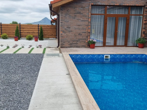 Гостевой дом N2 Четыре сезона