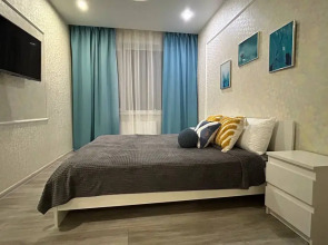 Апартаменты Голубое небо на Шоссейной, Yana Apart