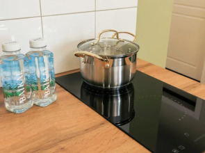 Апартаменты На Семена Лагоды (1)