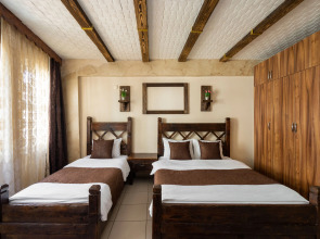 Pi Home & Apartments