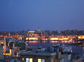 Отель AX The Palace