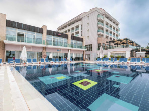 Sealife Buket Resort & Beach Hotel – All Inclusive