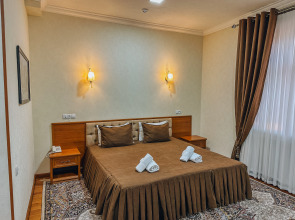 Отель Pakhlavon Hotel