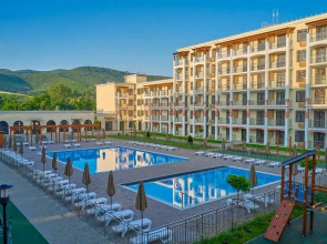 Квартира Апартаменты Garnet bracelet Гранатовый браслет