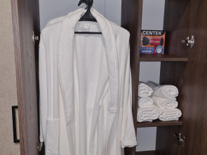 Отель Гостиничный Комплекс Петровский