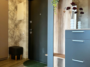 Квартира уютная двухуровневая на Архитектора Данини