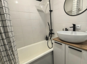 Апартаменты Aurora Center