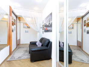 Апартаменты на Карла Маркса 8