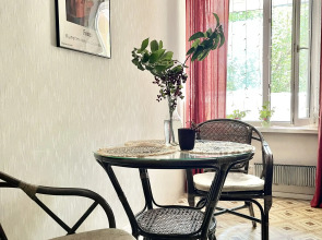 Квартира Современная уютная студия в 5 минутах от метро Люблино и ТЯК Москва