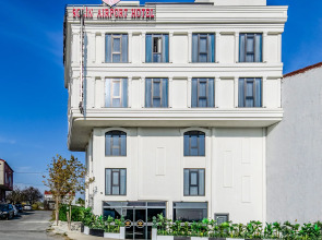 Отель Solin Airport Hotel