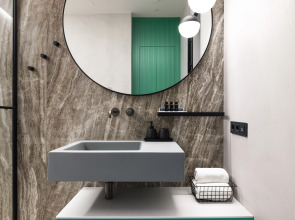 Апартаменты LordlyUp с караоке на  74 этаже