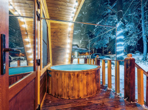 Коттедж с Бассейном от Квартирукинг