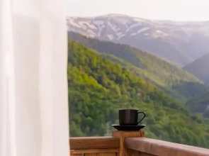 Курортный отель Motives Inn Dilijan