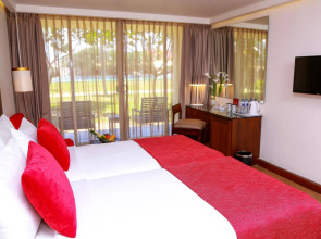 Курортный отель Pegasus Reef Beach Resort