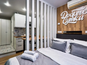 Апартаменты 3 на 50-лет Октября 14/6