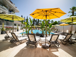 Rose Garden Premium Hotel