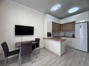 Квартира с видом на озеро