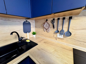 Квартира Вместительная у МРНЦ им. Цыба