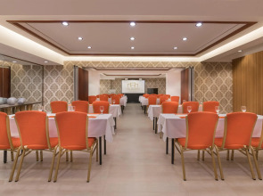 Курортный отель The District Boracay