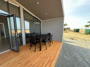 Коттеджи Золотые пески