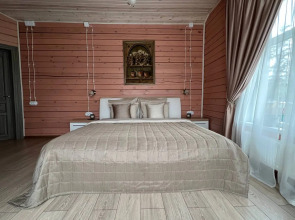 Частный дом У озера