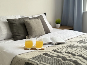 Апартаменты 1 для Пары и Семей для Командировочных до 4 гостей