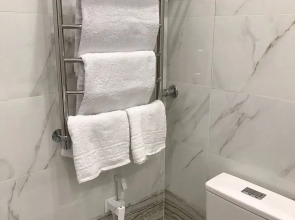 Sunny Sky Solnechnoye Nebo Apartments