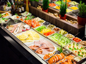 Отель Qubus Krakow