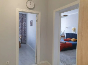 Апартаменты Личный комфорт в престижном районе: 2 полноценные спальни, 2 ванные комнаты