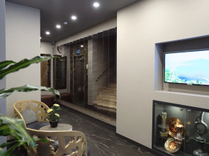 Отель Homey Airport