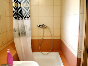 Апартаменты Кольцова 18/7