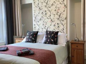 The Old Bookbinders Retreat - 4-Bedroom Jericho House in Oxford